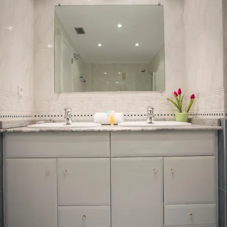 Singularstays Alameda Ii דירה